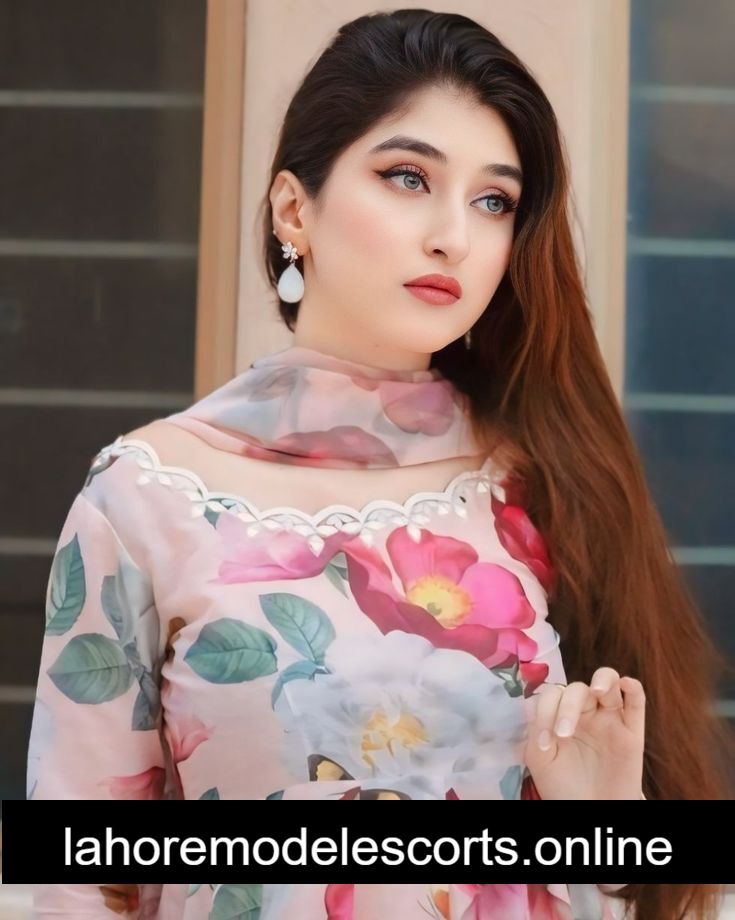 Call Girls in Lahore